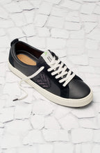 Load image into Gallery viewer, CATIBA Low Luka Sabbat Black Leather Women
