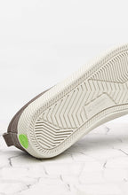Load image into Gallery viewer, OCA Low Grey Premium Leather Sneaker Women