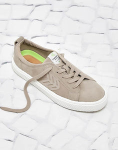 CATIBA Low Cloud Sand Suede Sneaker Men