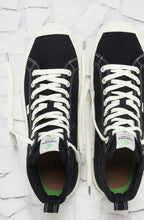Load image into Gallery viewer, OCA High Washed Black Canvas Contrast Thread Sneaker Women
