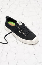 Load image into Gallery viewer, OCA Low Black Canvas Sneaker Women

