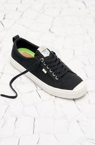 OCA Low Black Canvas Sneaker Men